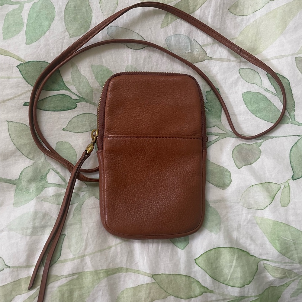 Hobo crossbody phone pouch